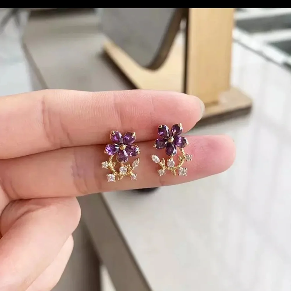 Crystal Flower Stud Earrings - Picture 1 of 1